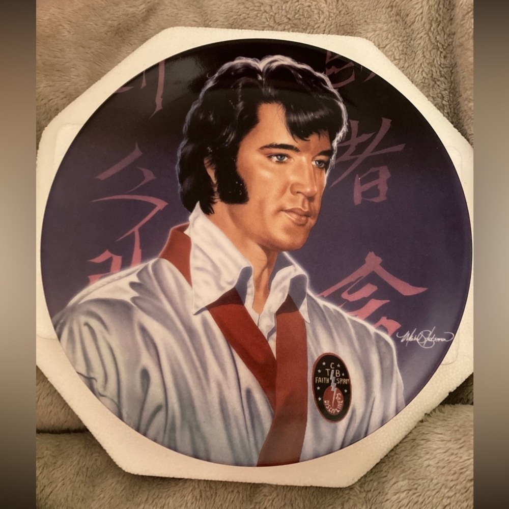 Elvis Presley collectible plate